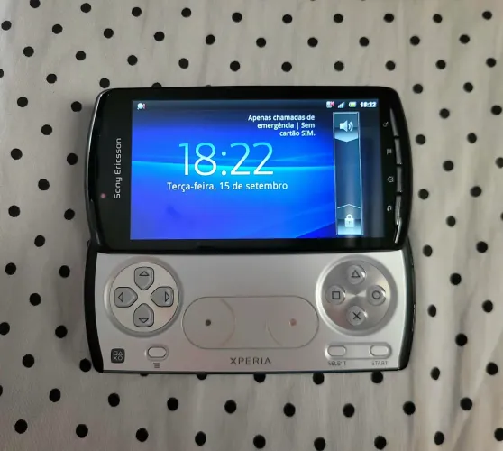 XPERIA Play seminovo (LER DESCRIÇÃO)