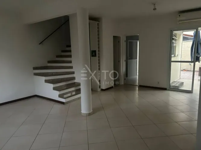 Casa Condomínio 3 dorms, 1 suíte, 102m², R$ 929 Mil - Canto da Natureza