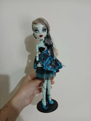 Boneca Monster high
