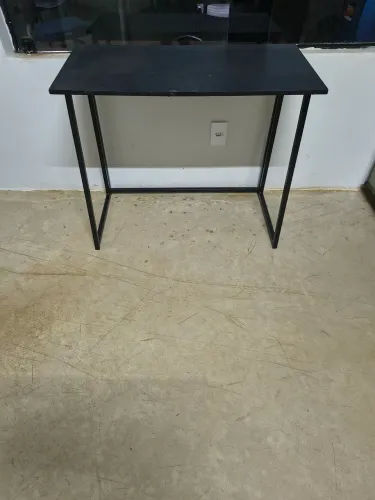 Escrivaninha dobrável