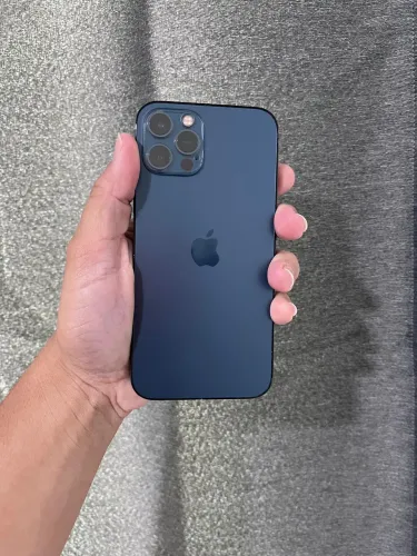 IPhone 12 Pro 512Gb 83% de bateria todo original - até 18x no cartão e trocas por iPhone