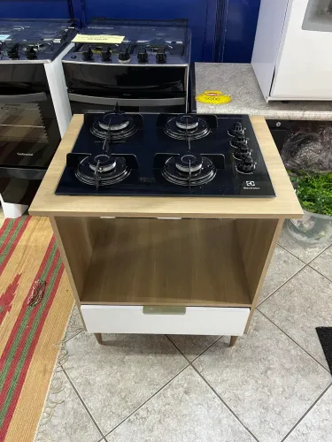 Cooktop Electrolux 4 bocas com balcão 