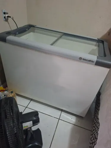 Frezeer Metal Frio