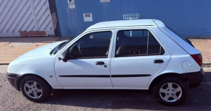 Ford Fiesta GL 1.0 5P 2001