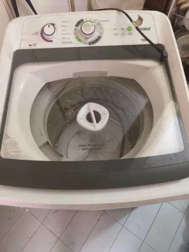 Máquina de lavar roupas 