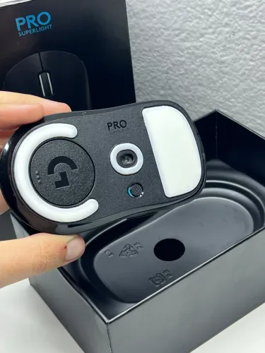 Mouse Logitech G Pro superlight em estado de novo!