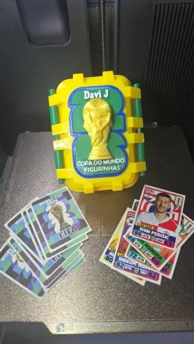 Box de figurinhas da copa personalizado 70,00