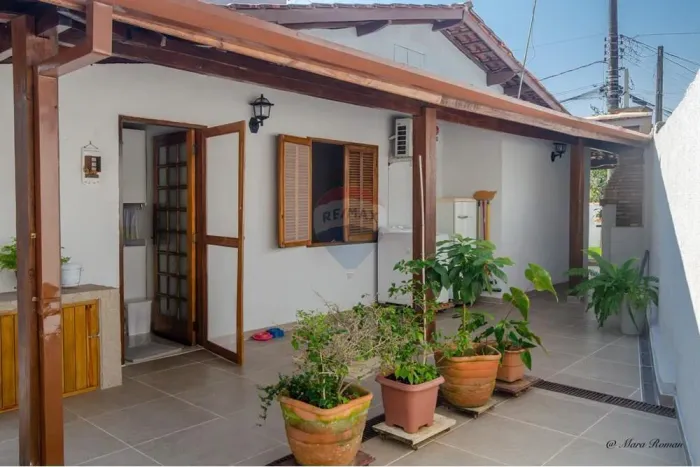 Casa no alta da Barra Velha.