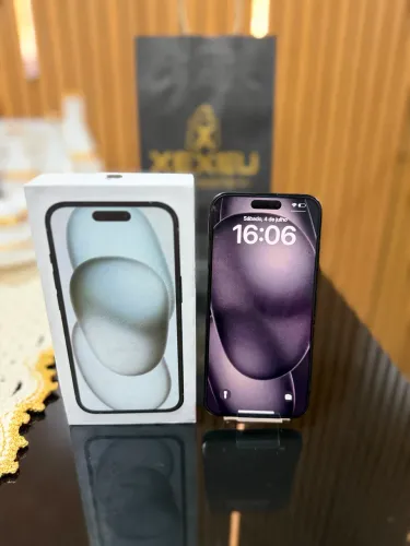 iPhone 15 Plus 128 GB - Preto | O iPhone com a melhor bateria da linha 15!