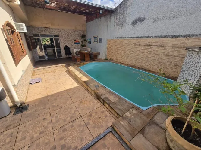 Casa à venda, 5 quartos, 1 suíte, 5 vagas, Parque São Pedro - Belo Horizonte/MG