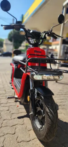 Bee U1 2022 Cartão até 21x