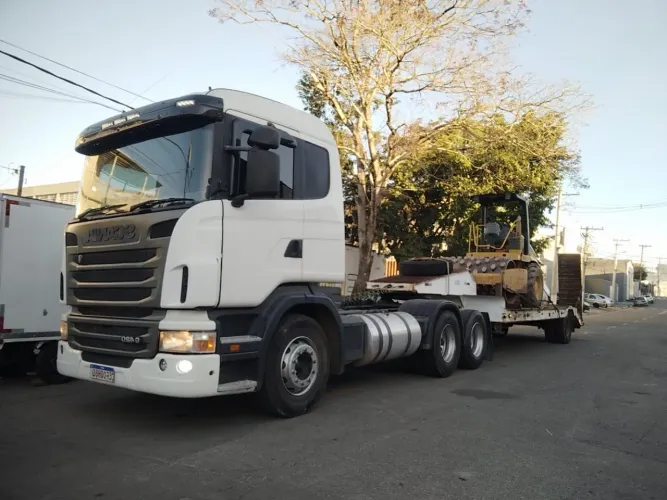 Oportunidade! Prancha Rebaixada para Escavadeira, Bobcat e Máquinas Pesadas