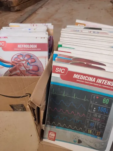 Coleção de livros de medicina para residência 