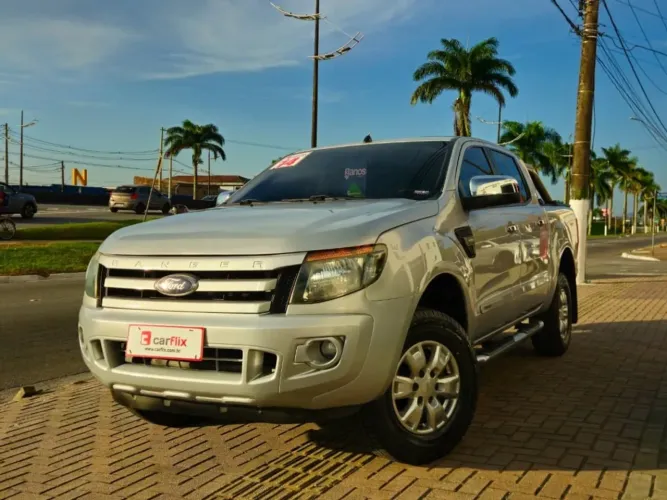 Ford Ranger XLS 2.5 16V 4X2 CD Flex 2014