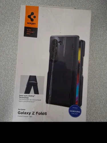 Capa Fold 6 Spigen Slim Armor Pro lacrada