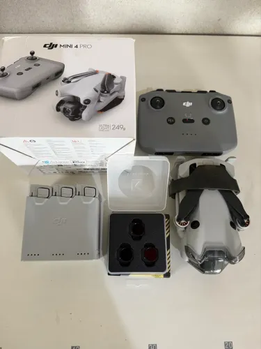 DJI mini 4 pro  + acessórios 