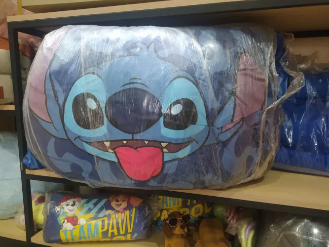 Almofadão Stitch GG