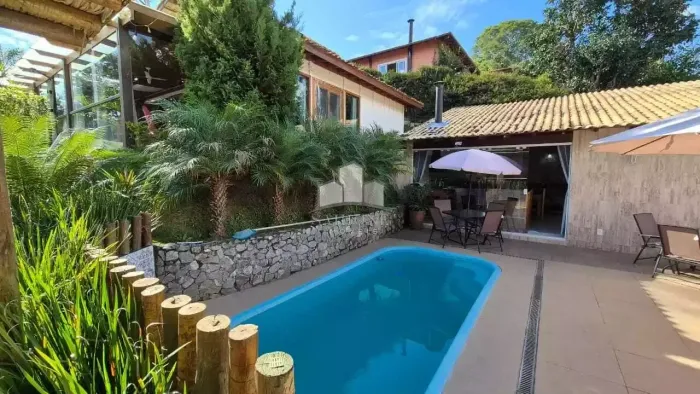 Casa para venda com 4 quartos, 691m² - Não informado - Areal/RJ