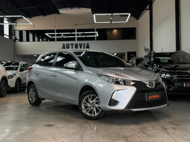 Toyota Yaris XS Connect Sedan 1.5 Flex 16V AUT 2023