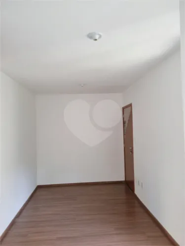 Apartamento com 2 quartos para locação em São luís - RJ