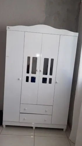 Vendo Roupeiro infantil 