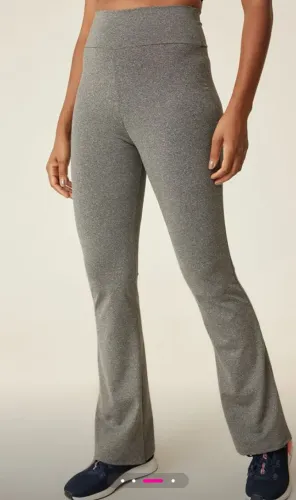 Calça flare M