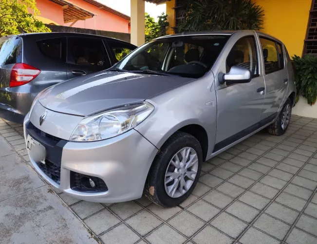 Renault Sandero Expression Hi-flex 1.6 8V 5P 2013