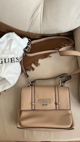 Bolsa guess