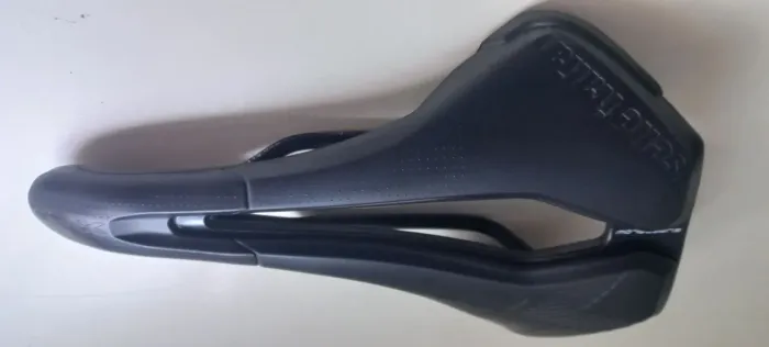 Selim Selle Italia X-LR Superflow preto.