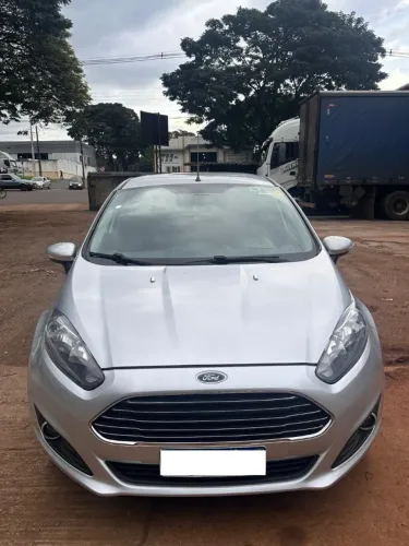 Ford Fiesta 1.6 16V Flex Aut. 5P 2016
