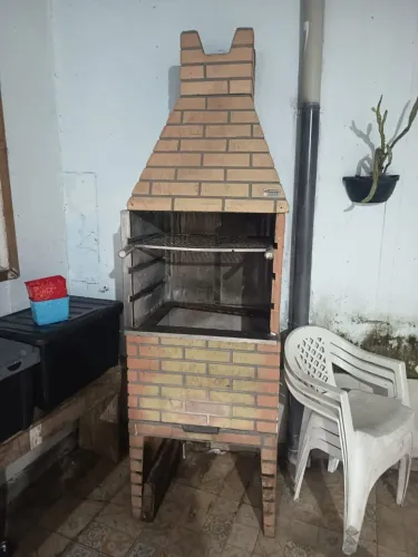 Churrasqueira usada