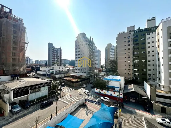 Apto 03 Dorm. sendo 01 suite, 01 vaga - CENTRO