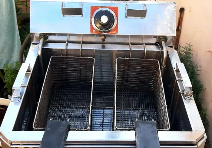 Fritadeira elétrica 18litros 127v