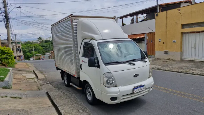 Kia Motors Bongo K-2500 2.5 4X2 TB Diesel 2011