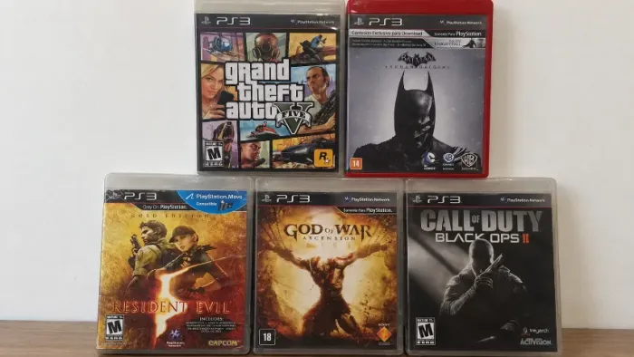 Lote Clássicos PS3 - GTA V , Black Ops 2, God of War Ascension, Batman e Resident Evil