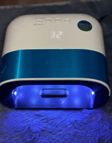 Cabine UV/LED para Unhas em Gel - Nova