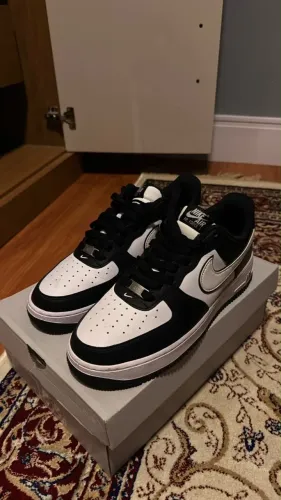 Nike Air Force 1 - Panda. Tamanho 41