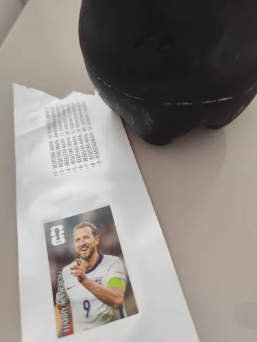 Figurinha da coca cola original Harry Kane