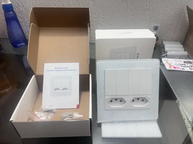 Interruptor Inteligente Wi-Fi - Avatto - 4 Lâmpadas