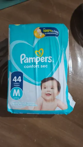 FRALDA PAMPERS CONFORT SEC TAMANHO M LACRADA