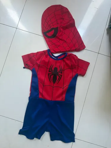 Fantasia Homem- aranha