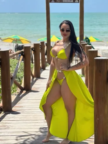 Conjunto de biquíni com saída de praia/ banho verde