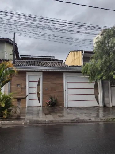 Casa para Venda em Cajamar, Portais (Polvilho), 4 dormitórios, 1 suíte, 3 banheiros, 2 vag