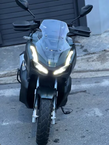 Honda ADV 150 2024