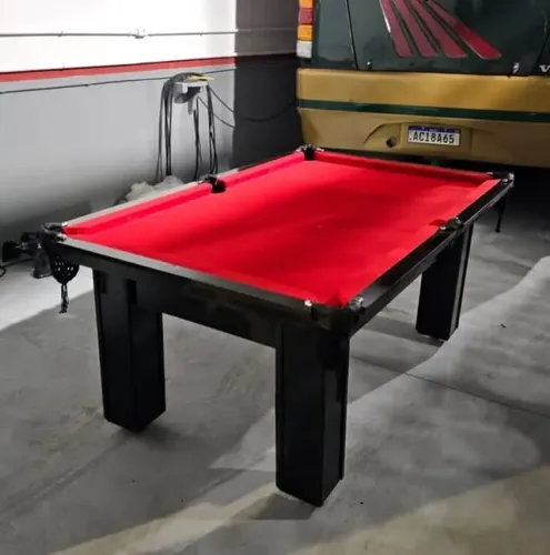 Mesa de sinuca com ardósia, diversão para todos
