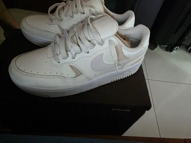 Tenis Nike