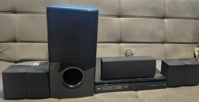 Home Theater LG lhd625 Com Bluetooth e 1000 W de potência