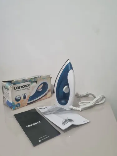 Ferro de passar Lenoxx novo na caixa