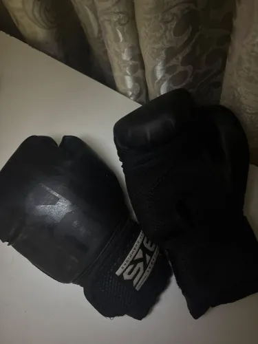 Luva de boxe BKS 10oz pret Par muay Thais Boxe - pouco uso