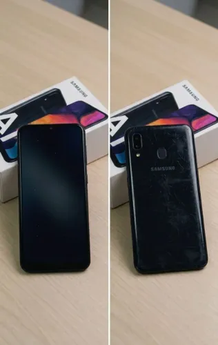 CELULAR SAMSUNG A20 USADO
